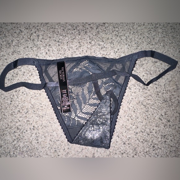 NEW Victoria's Secret metallic lurex Lace v-string Thong size medium - Picture 3 of 4